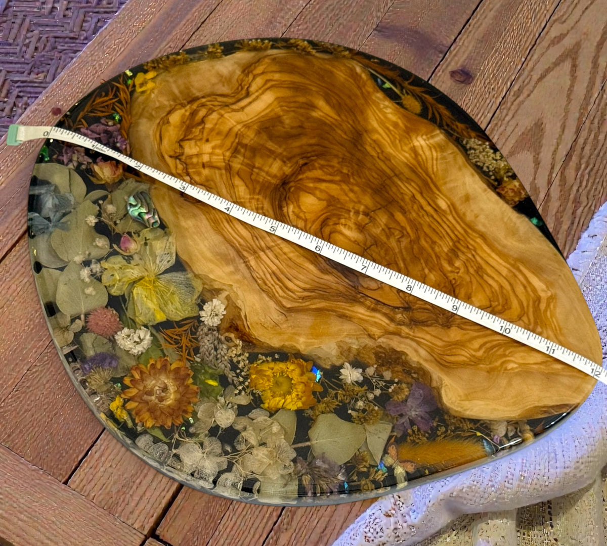 Olive Wood Floral Centrepiece & Decorative Serving Tray